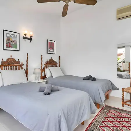 Capistrano Village, Casa Halo *